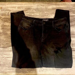 Stretchy black jeans